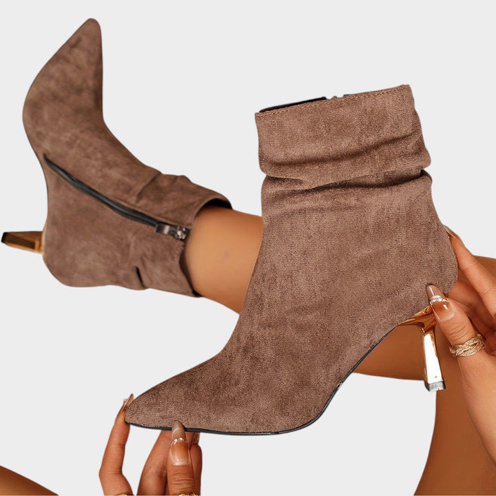 Dames Enkellaarsjes met Kitten Heel en Pluche Voering in Elegante Stijl